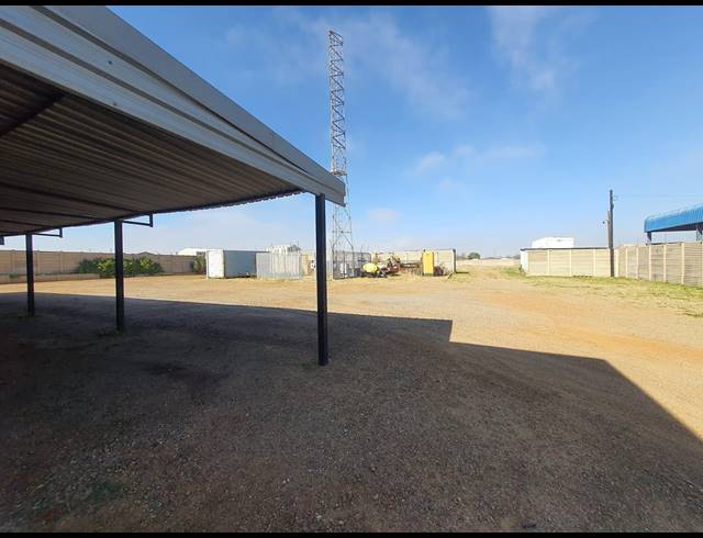 3,600M² BUSINESS FOR SALE IN VAALPARK